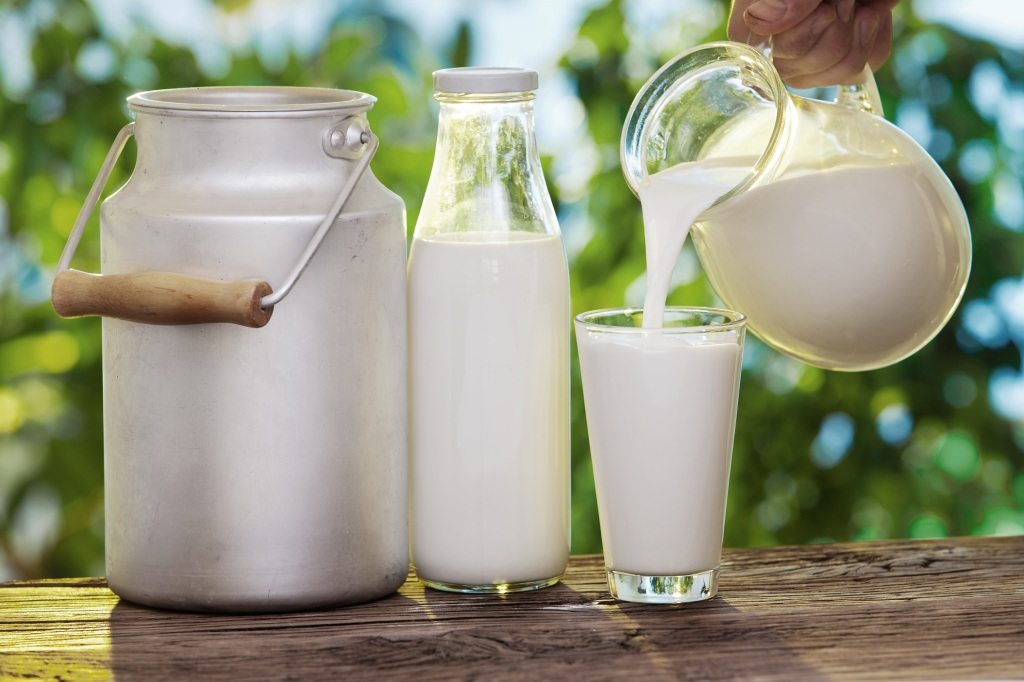 FSSAI Dispels Fears of Consumers About Milk Being Largely Adulterated 